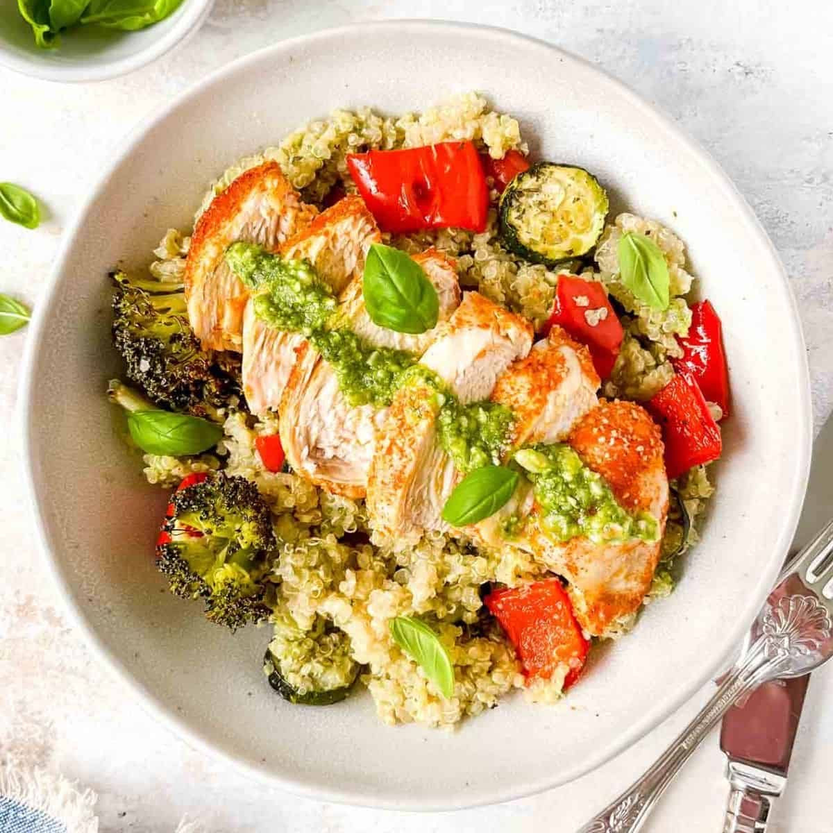 Pesto Chicken Quinoa Bowl